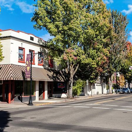 Johnson Street Studio McMinnville Extérieur photo